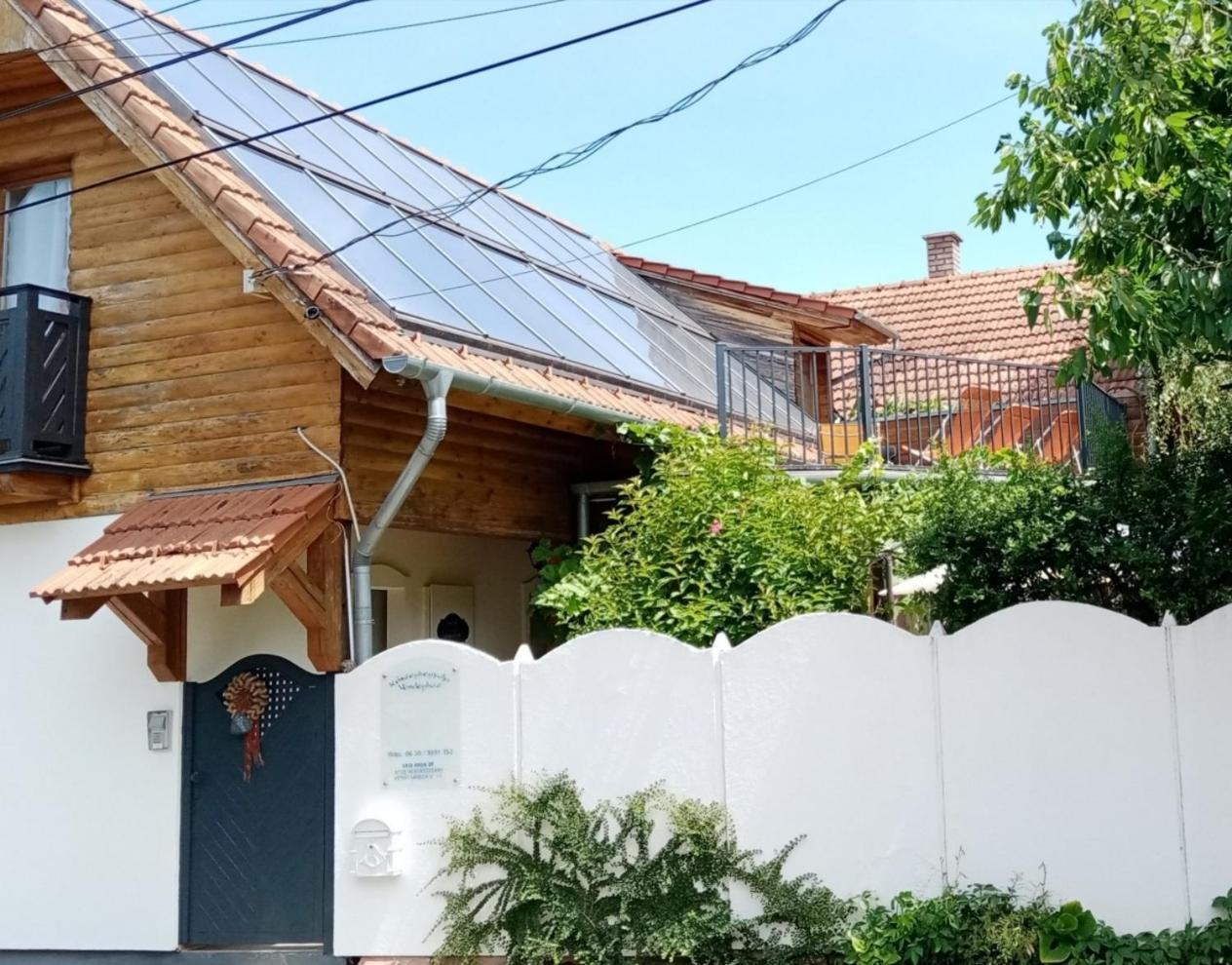 Koszeghegyalja Vendeghaz Hotel Horvatzsidany Ngoại thất bức ảnh